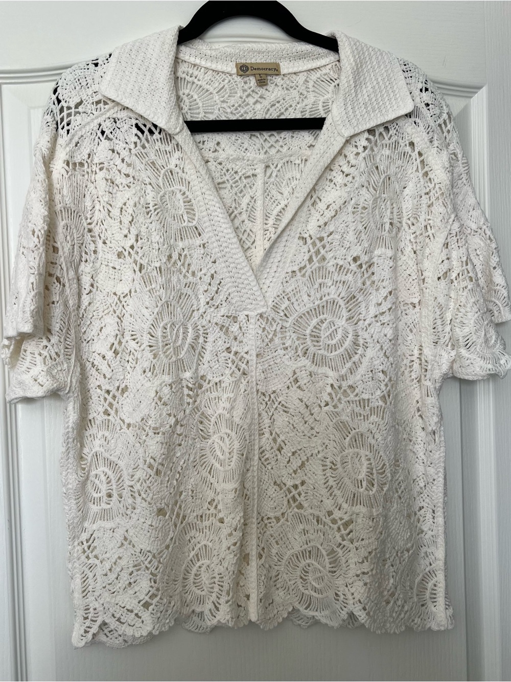 DEMOCRACY-Cream Crochet Lace Polo Tunic